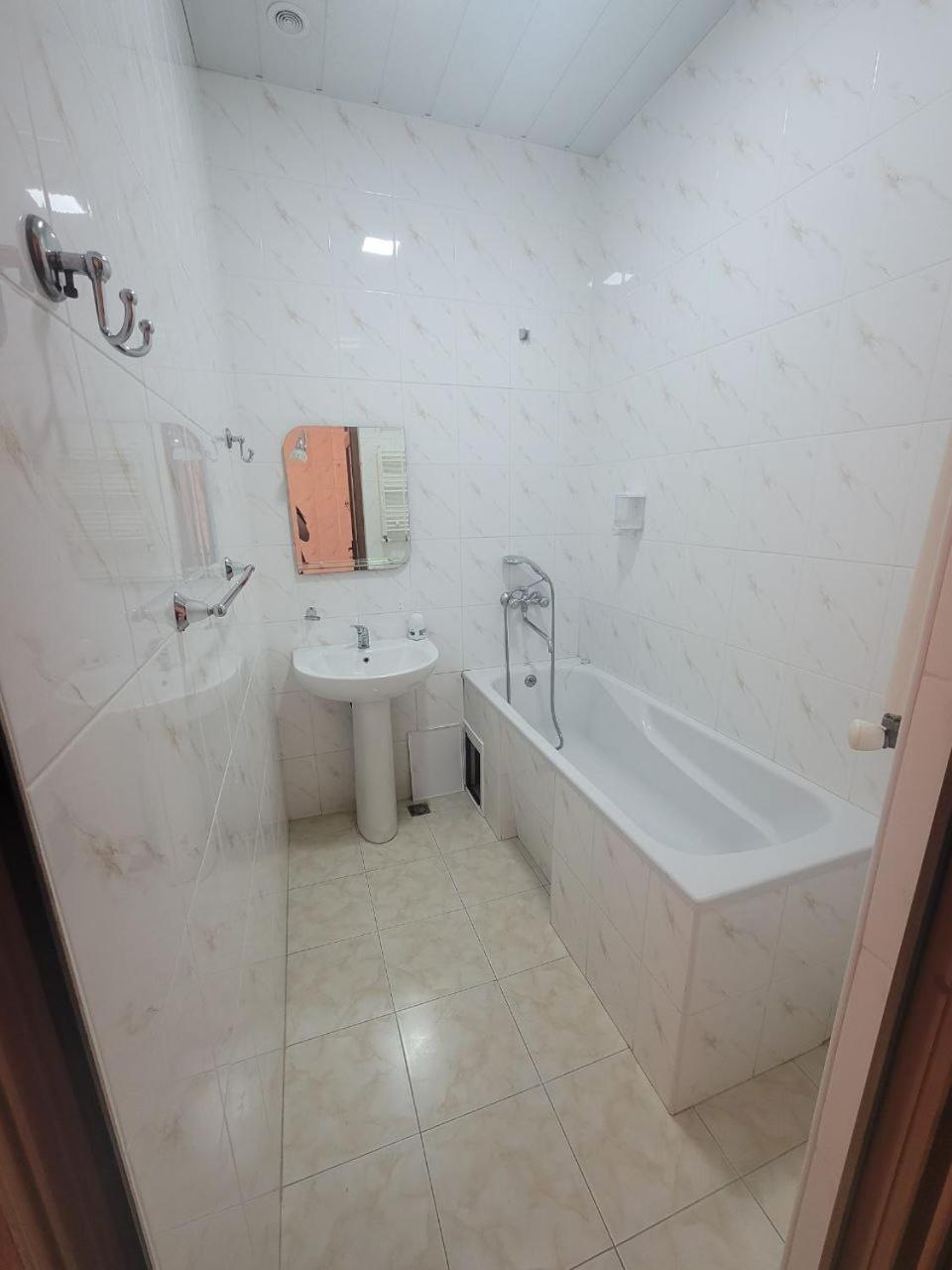 Tsaghkadzor Inn Guest House Экстерьер фото